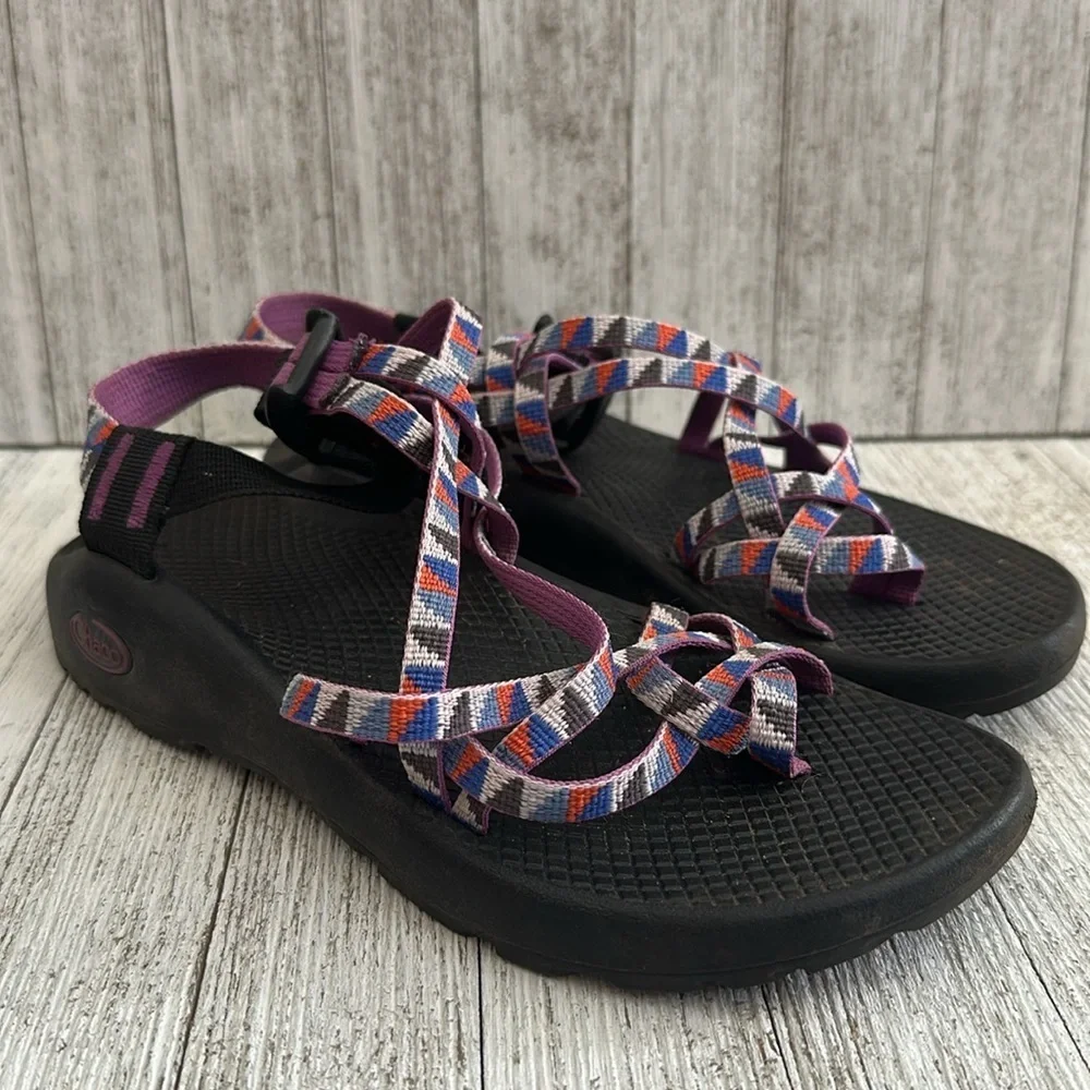 Chaco ZX2 Classic Sandal Women's Toe Loop Purple Geometric Print